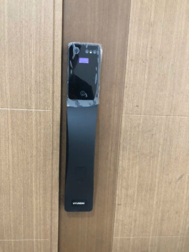 Hyundai HY8 Digital Door Lock photo review