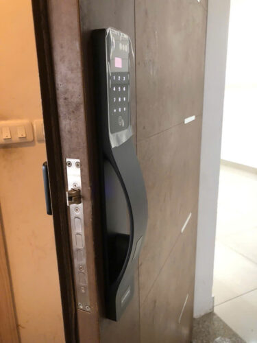Hyundai HY8 Digital Door Lock photo review