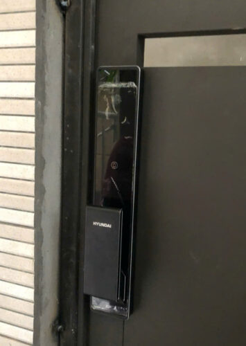Hyundai S12 Digital Door Lock photo review