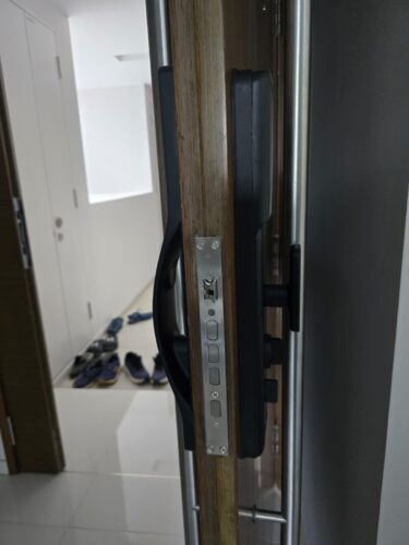 Hyundai HY8 Digital Door Lock photo review